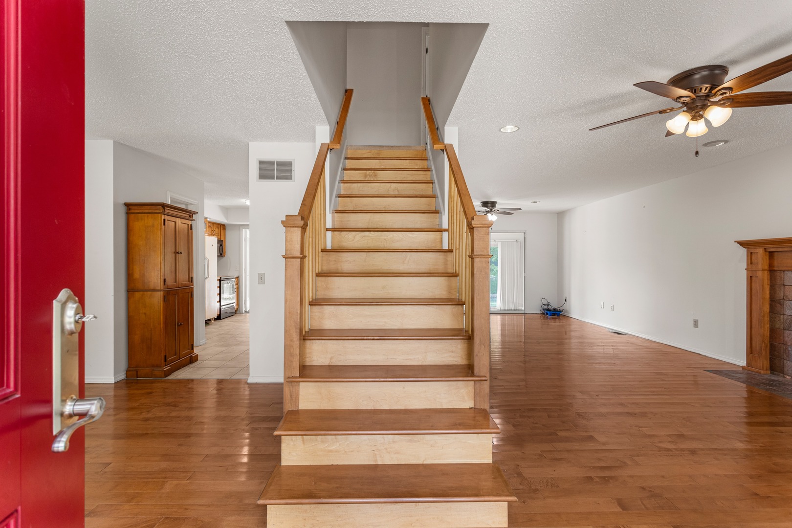 4th image of 2803 Woodhaven Dr, Champaign, IL 61822 | MLS# 12717256