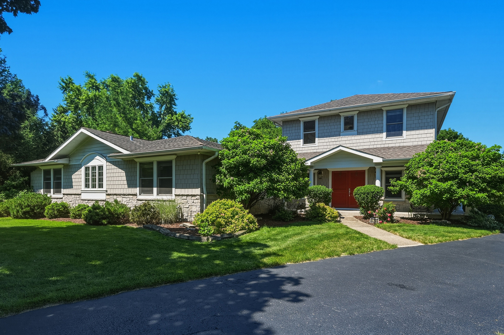 2nd image of 6730 S Madison St, Willowbrook, IL 60527 | MLS# 12717329
