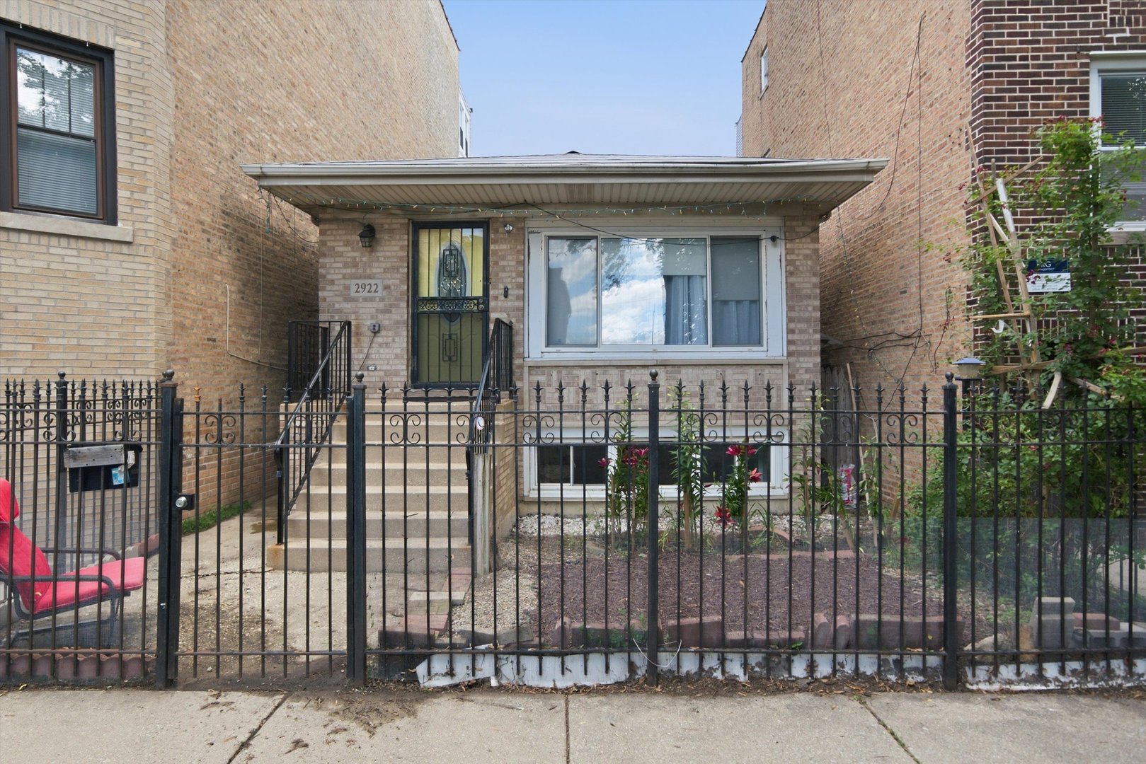 2nd image of 2922 W Nelson St, Chicago, IL 60618 | MLS# 12717334