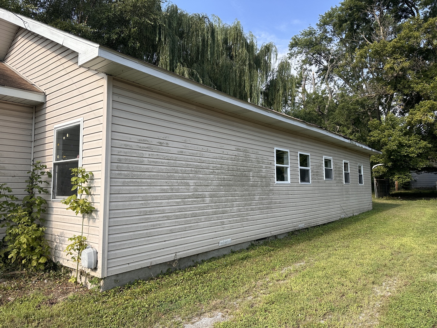 5th image of 905 N Mcleansboro St, Benton, IL 62812 | MLS# 12717341