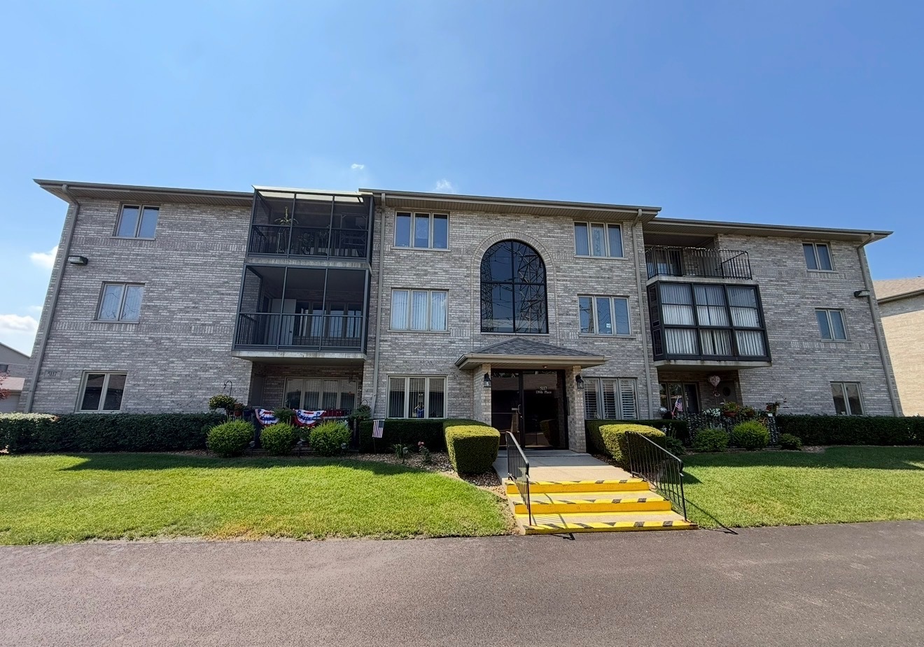 1st image of 5117 139th Pl #508, Crestwood, IL 60418 | MLS# 12717403