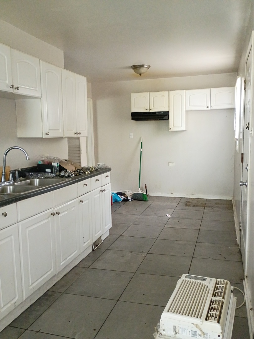 4th image of 16134 Justine St, Markham, IL 60428 | MLS# 12717458