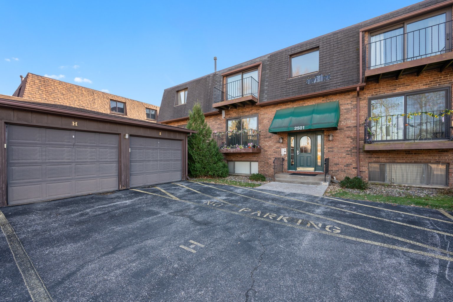 2nd image of 2501 26th Avenue Ct #G1, Rock Island, IL 61201 | MLS# 12717523