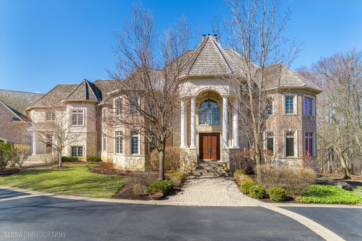 5th image of 414 Dana Ln, Barrington Hills, IL 60010 | MLS# 12717524