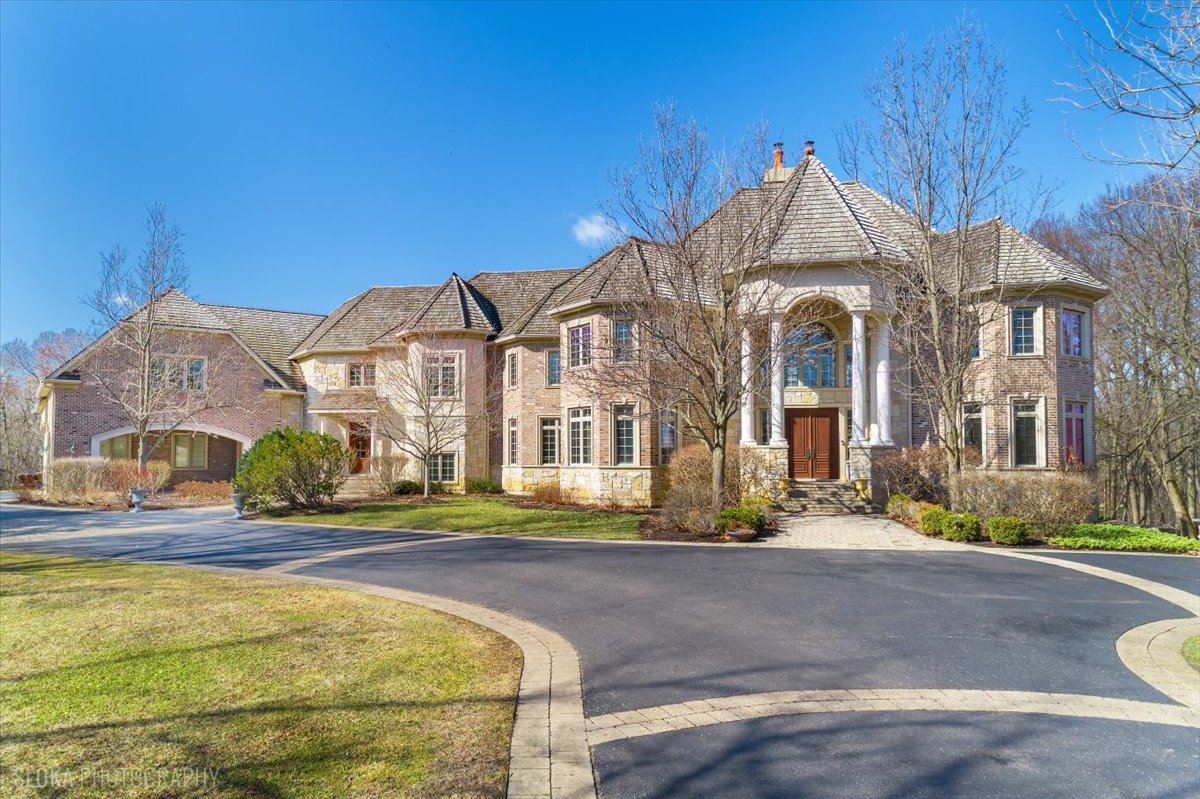 4th image of 414 Dana Ln, Barrington Hills, IL 60010 | MLS# 12717524