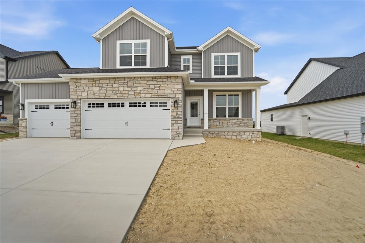 2nd image of 5210 Castlebar Dr, Bloomington, IL 61705 | MLS# 12717559