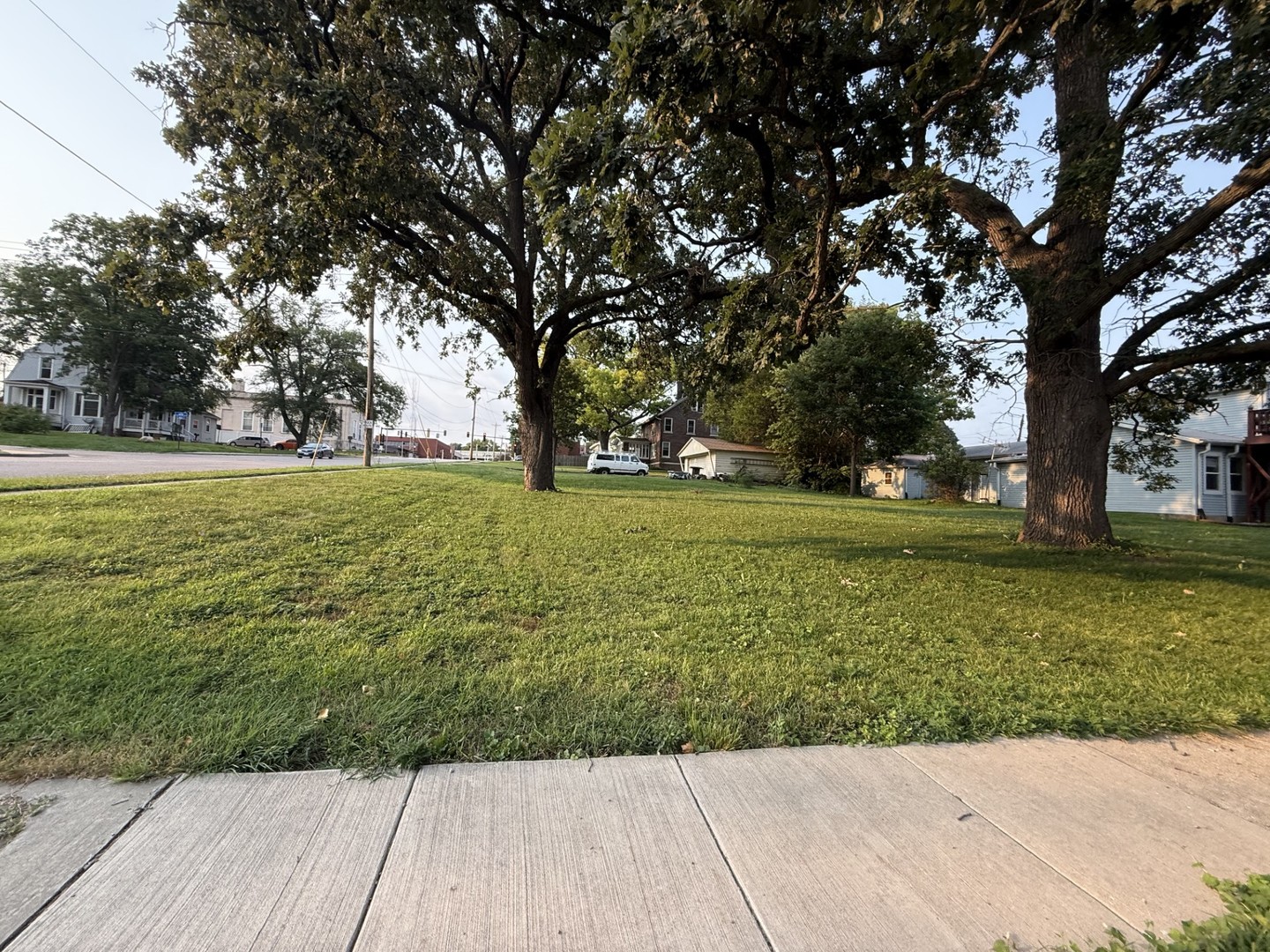 2nd image of 1429 Bluff St, Peru, IL 61354 | MLS# 12717669