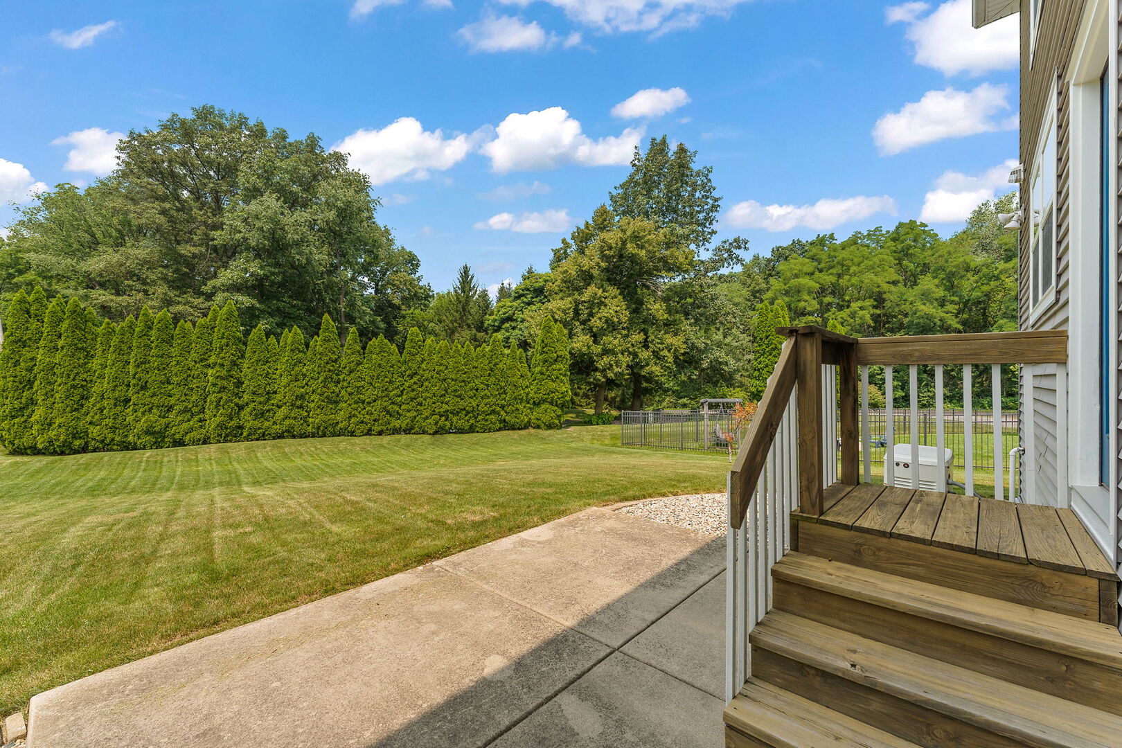 43rd image of 98 Muirfield Dr, Valparaiso, IN 46385 | MLS# 12717693