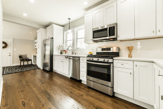 4th image of 5625 N Menard Ave, Chicago, IL 60646 | MLS# 12717732