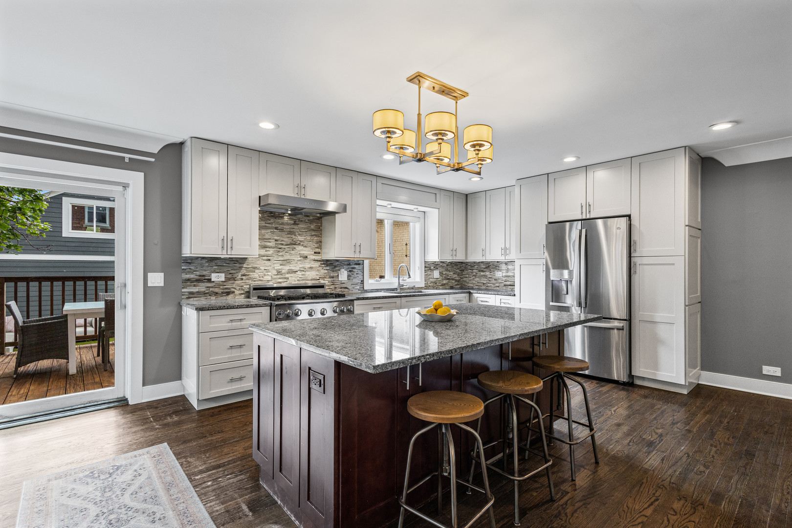 5th image of 6133 N Lenox Ave, Chicago, IL 60646 | MLS# 12717744