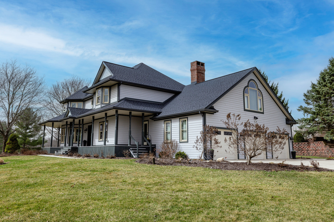 38th image of 250 Bridlewood Ln, Valparaiso, IN 46385 | MLS# 12717751