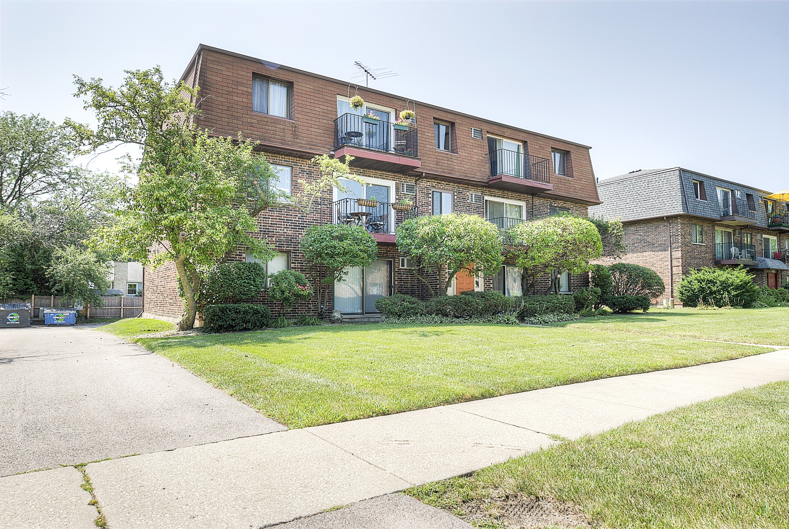 2nd image of 1212 Whispering Hills Ct #3B, Naperville, IL 60540 | MLS# 12717762