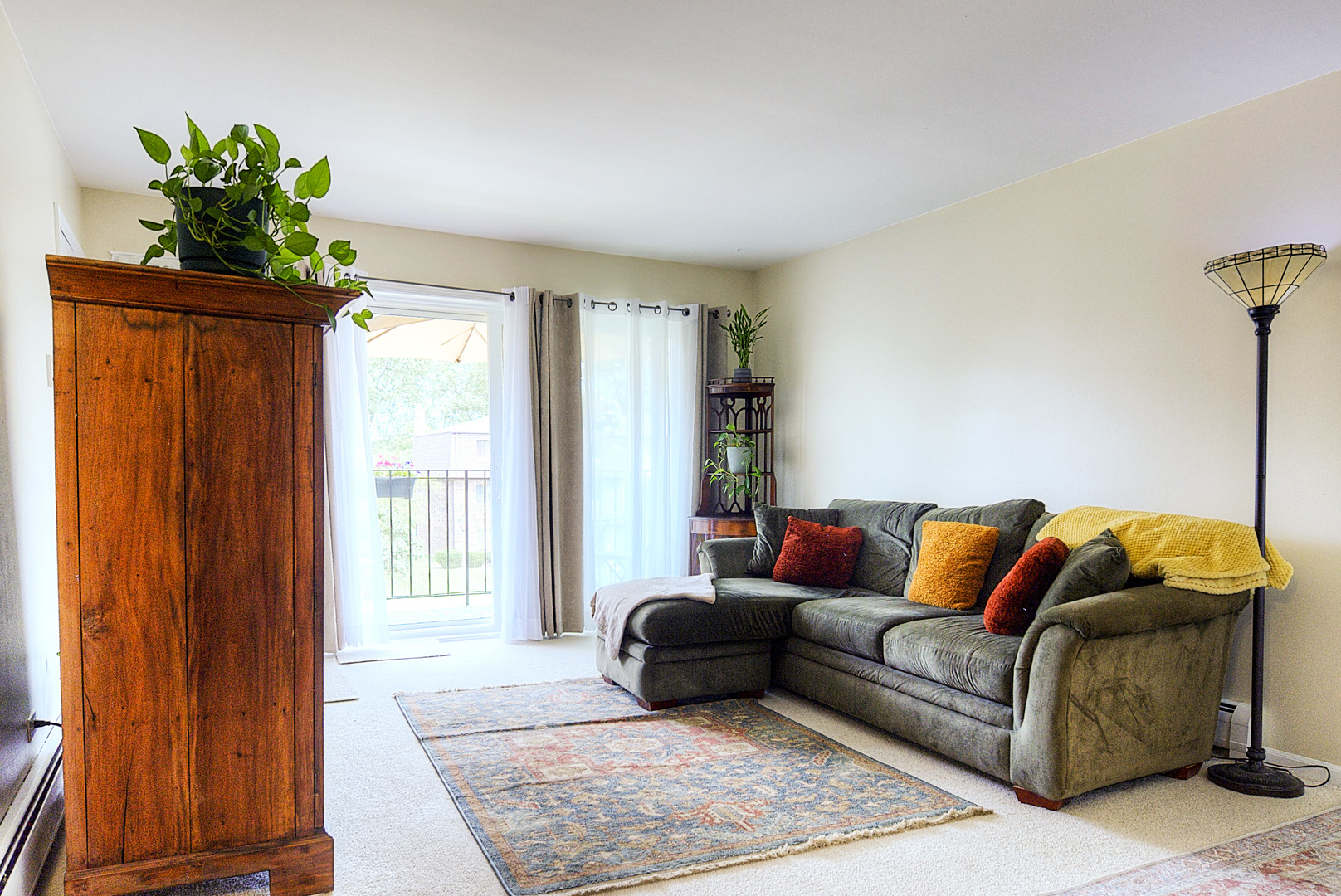 5th image of 1212 Whispering Hills Ct #3B, Naperville, IL 60540 | MLS# 12717762