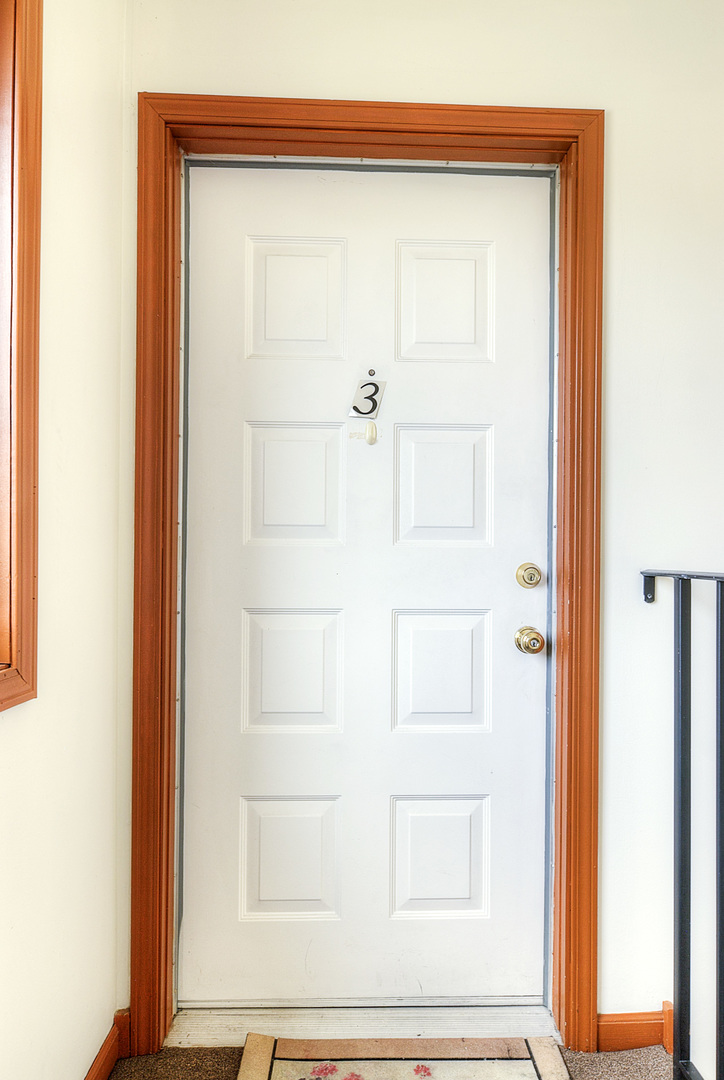3rd image of 1212 Whispering Hills Ct #3B, Naperville, IL 60540 | MLS# 12717762