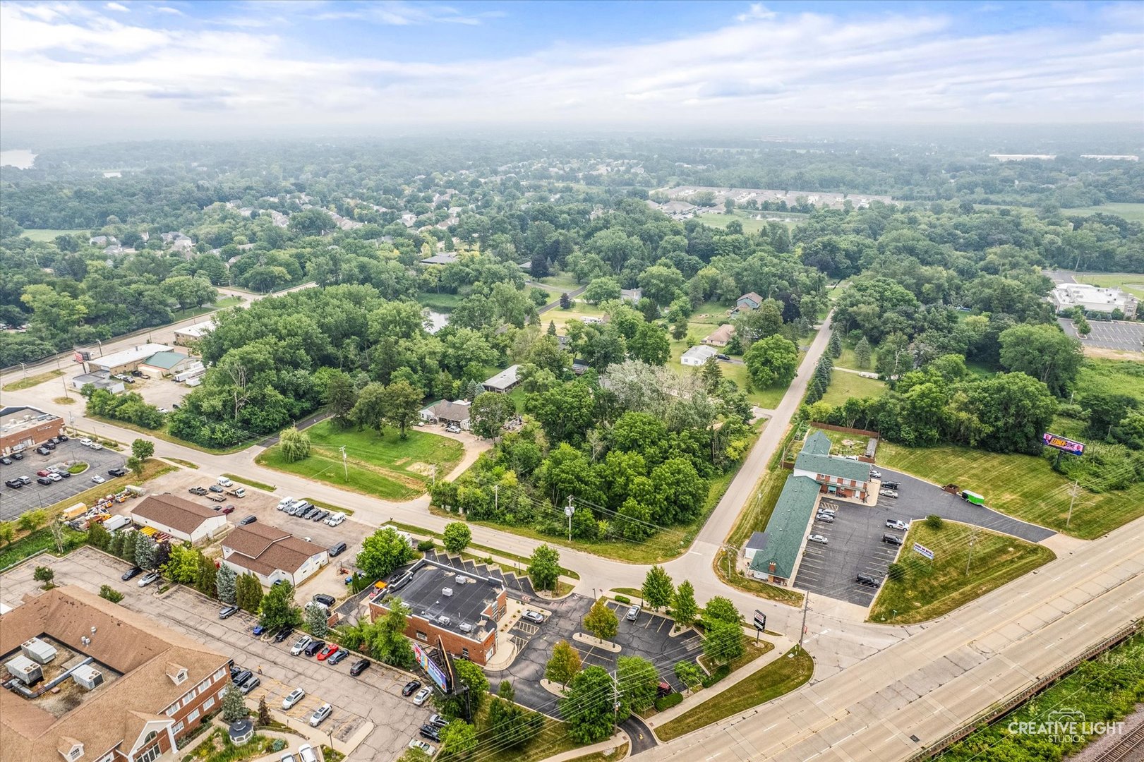 7th image of 1000 South Rd, Fox River Grove, IL 60021 | MLS# 12717767