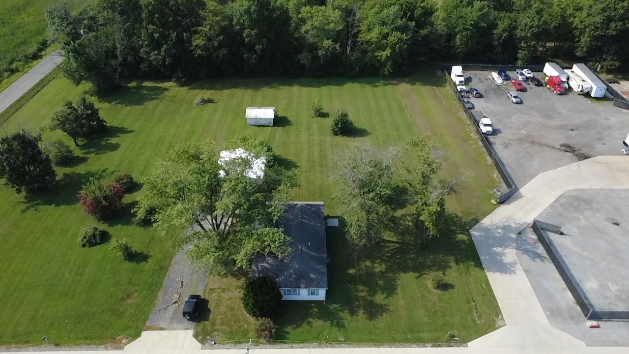 4th image of 103 Ina Ave, Ina, IL 62846 | MLS# 12717834