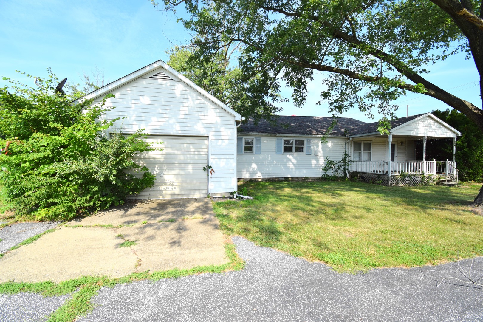 9th image of 103 Ina Ave, Ina, IL 62846 | MLS# 12717834