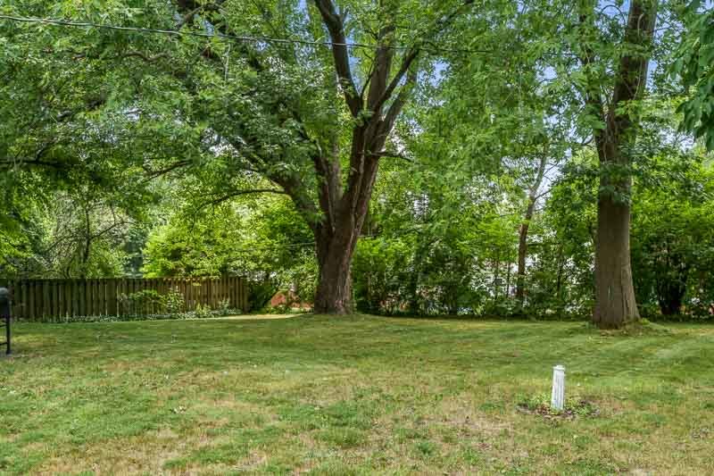 4th image of 2212 Silverthorn Dr, Rockford, IL 61107 | MLS# 12717881
