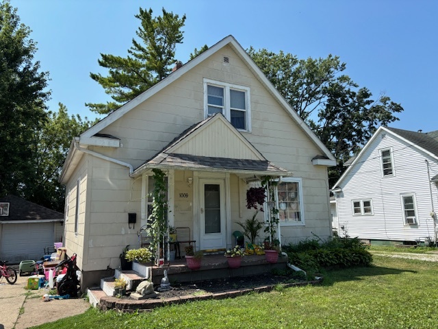 1st image of 1009 Rockwell St, Kewanee, IL 61443 | MLS# 12718010