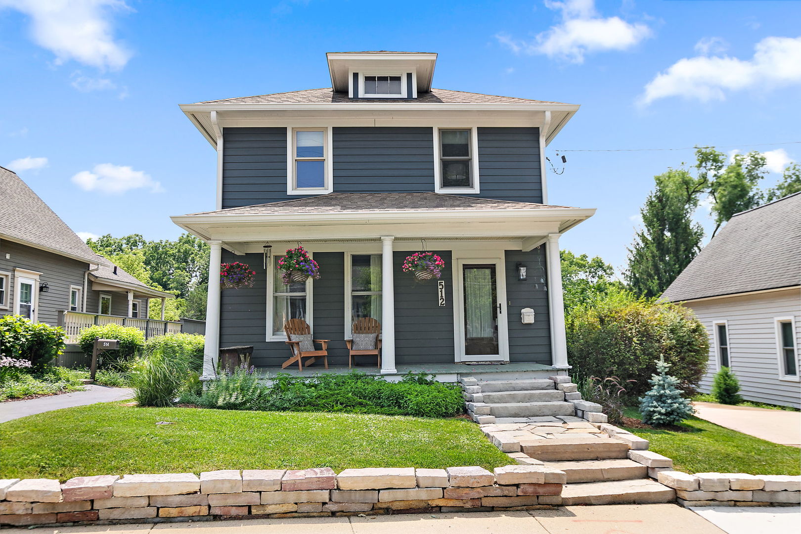 1st image of 512 Barrington Ave, East Dundee, IL 60118 | MLS# 12718034