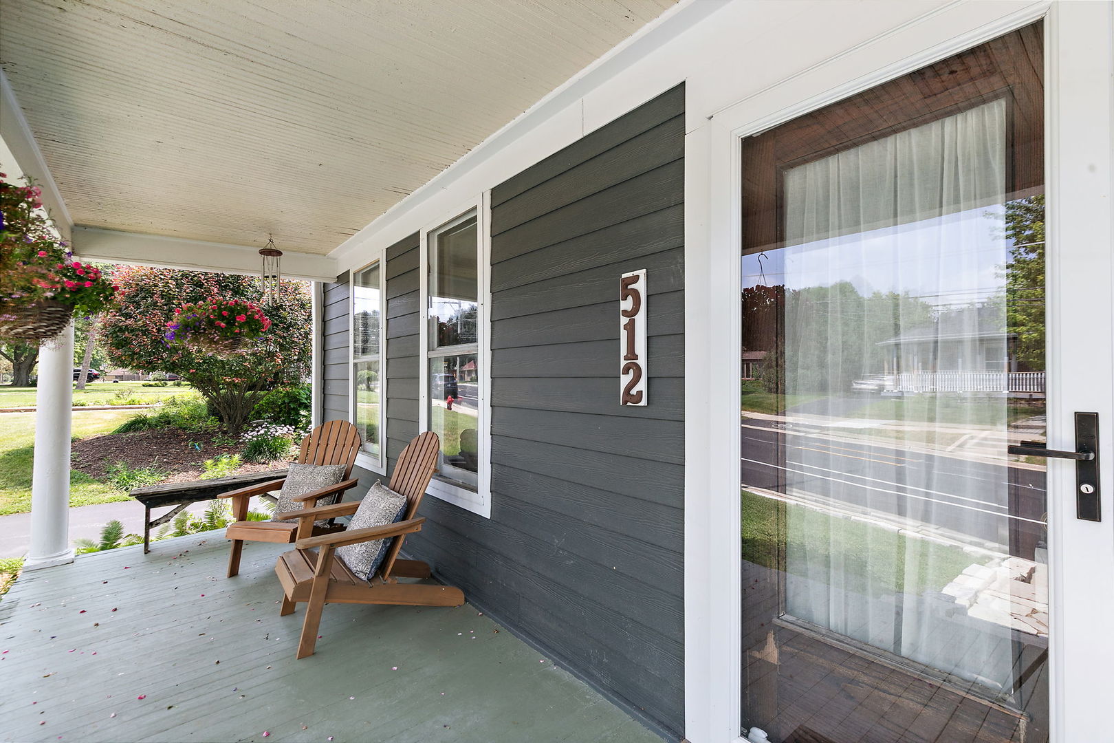 3rd image of 512 Barrington Ave, East Dundee, IL 60118 | MLS# 12718034