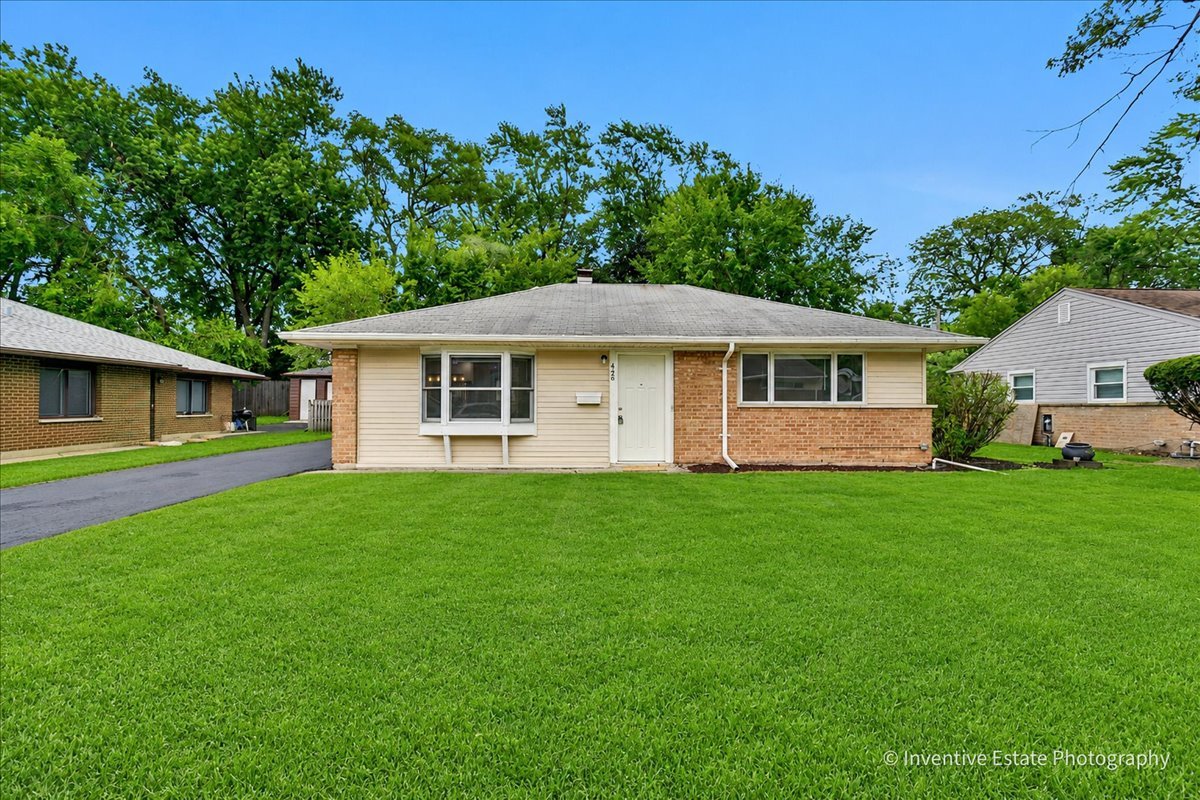 1st image of 426 Suwanee St, Park Forest, IL 60466 | MLS# 12718141