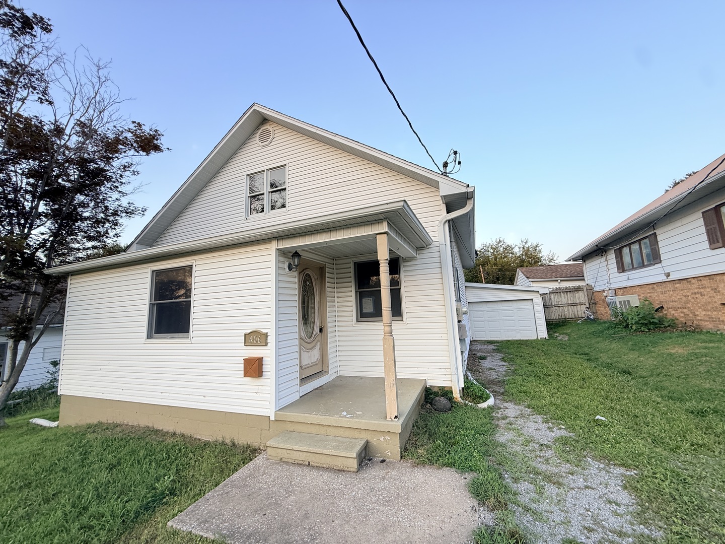 1st image of 406 N Gardner St, West Frankfort, IL 62896 | MLS# 12718169
