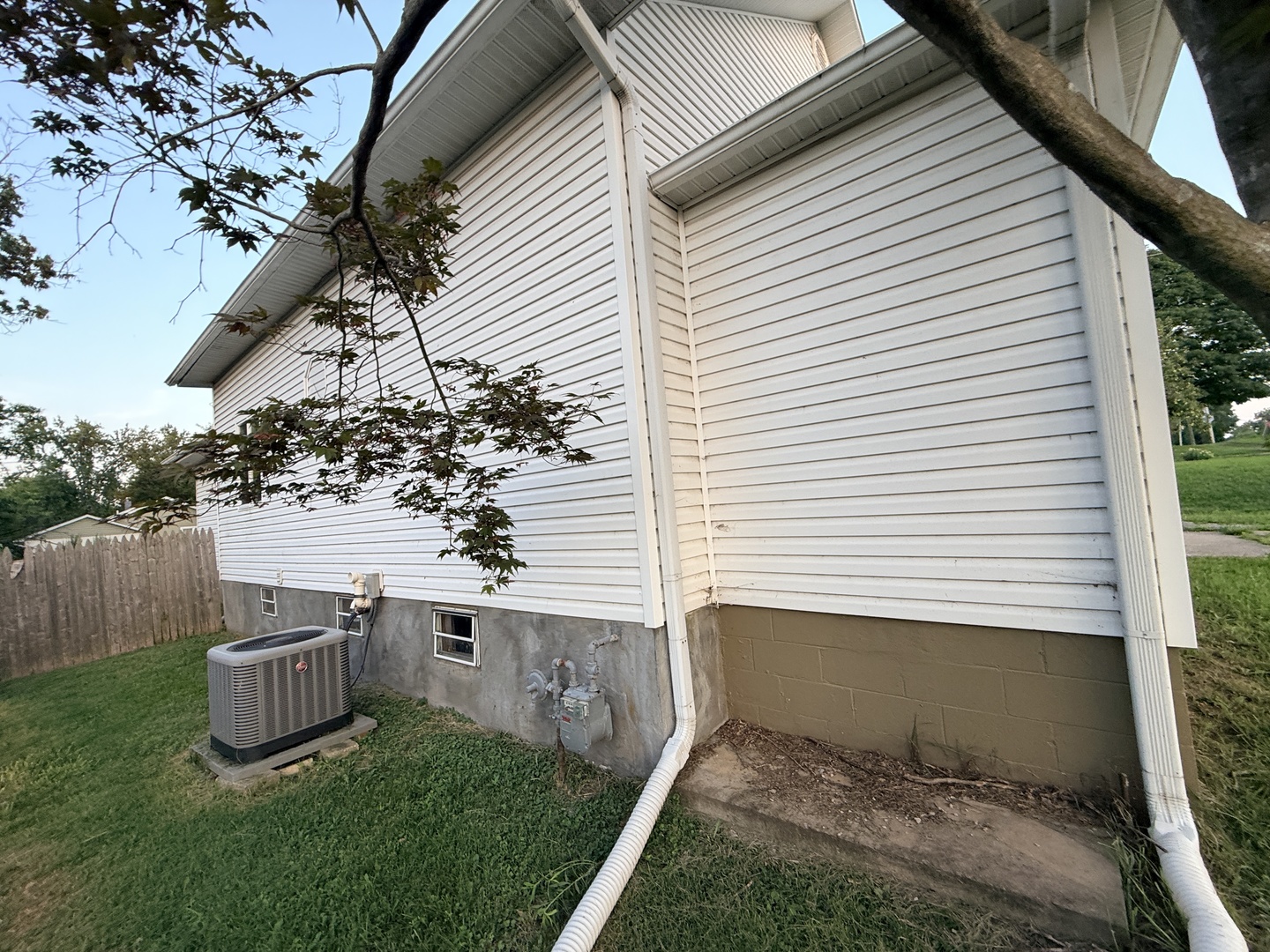 35th image of 406 N Gardner St, West Frankfort, IL 62896 | MLS# 12718169