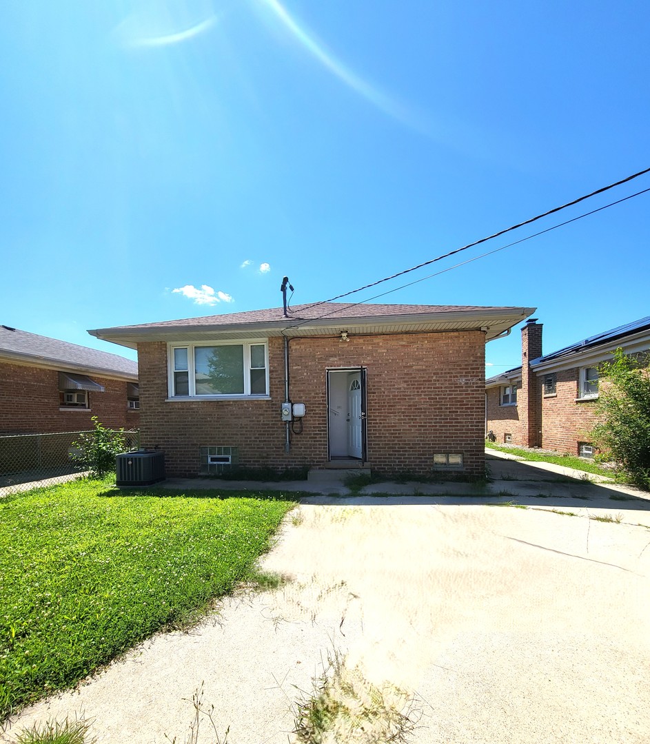 30th image of 435 Crandon Ave, Calumet City, IL 60409 | MLS# 12718170
