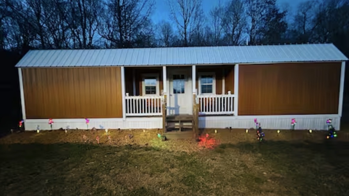 1st image of 6120 Reevesville Rd, Grantsburg, IL 62943 | MLS# 12718181