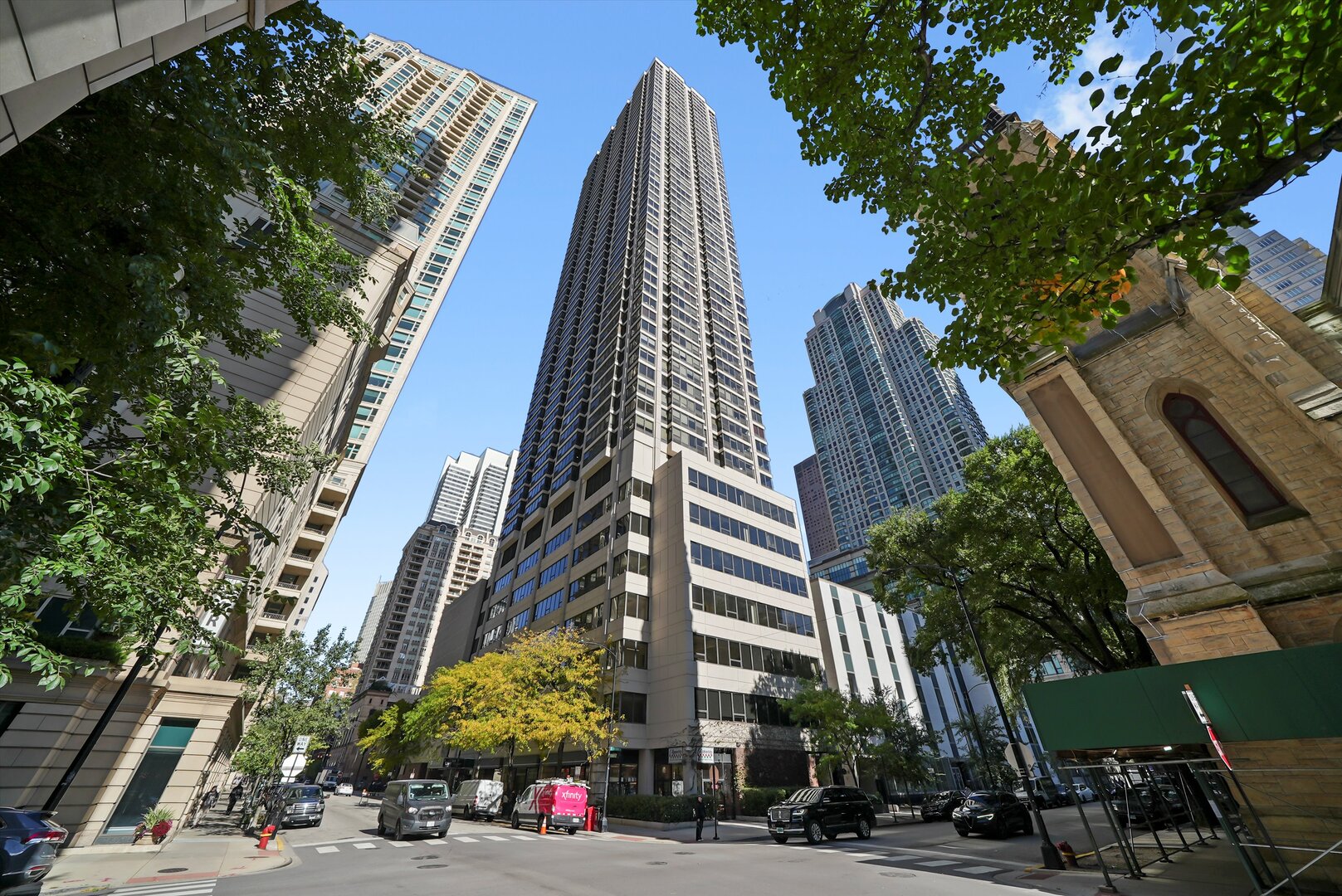 2nd image of 30 E Huron St #3508, Chicago, IL 60611 | MLS# 12718278
