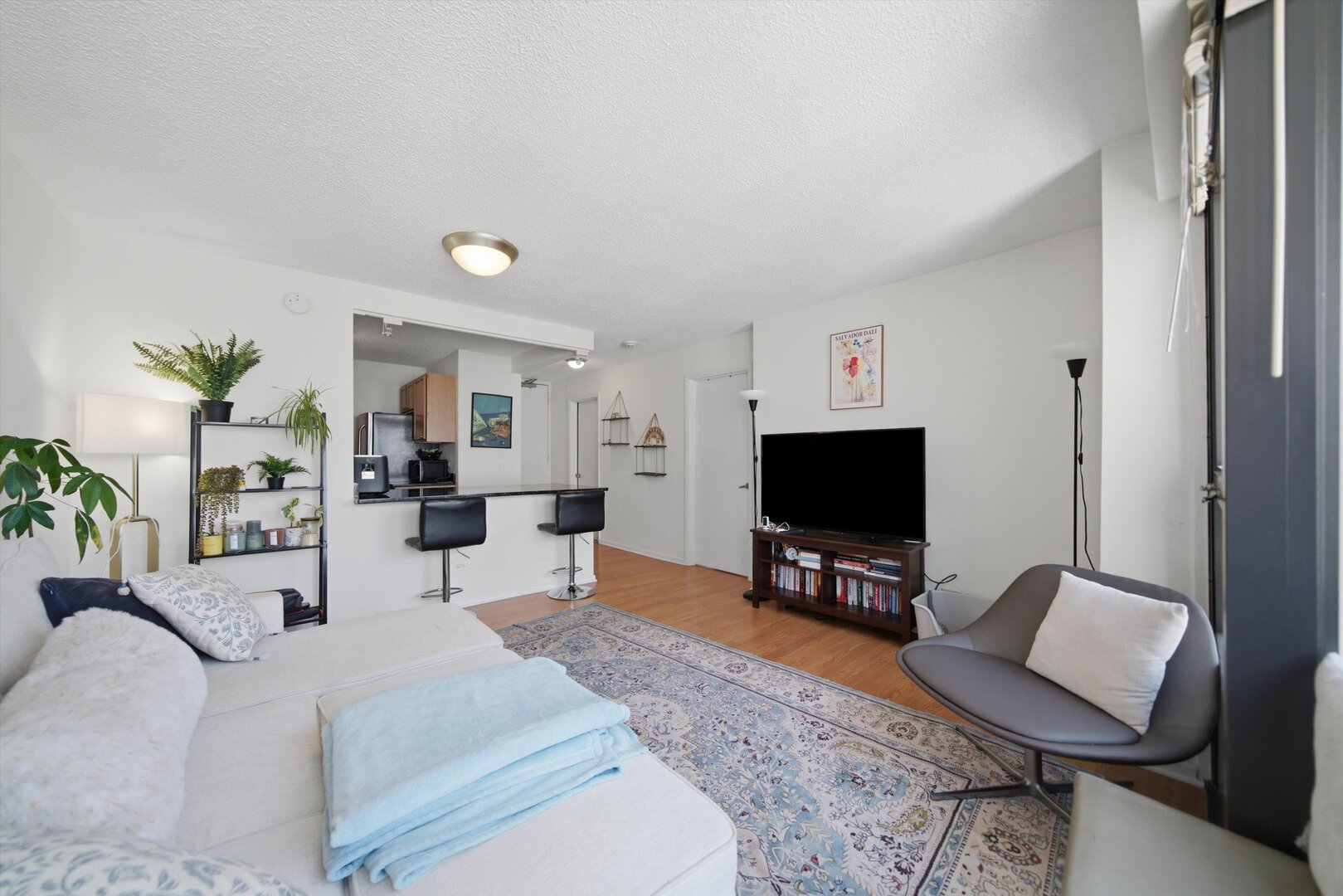 5th image of 30 E Huron St #3508, Chicago, IL 60611 | MLS# 12718278