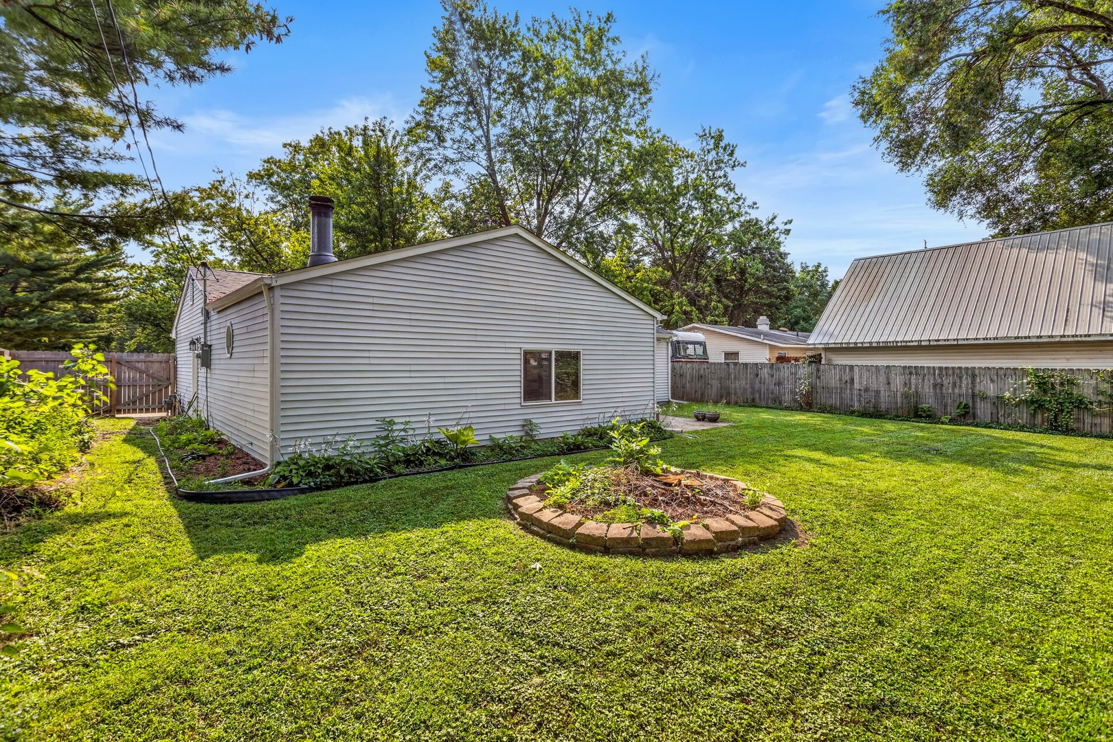 5th image of 1301 Westfield Dr, Champaign, IL 61821 | MLS# 12718312