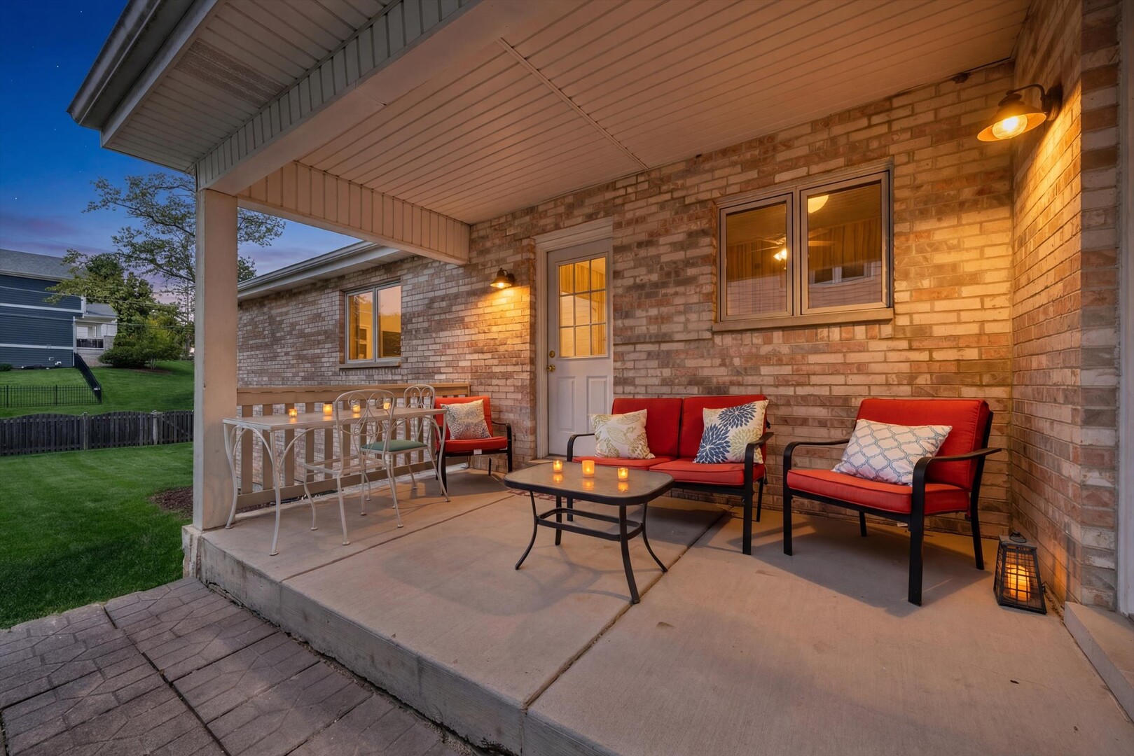 2nd image of 702 Hickory St, Lemont, IL 60439 | MLS# 12718327