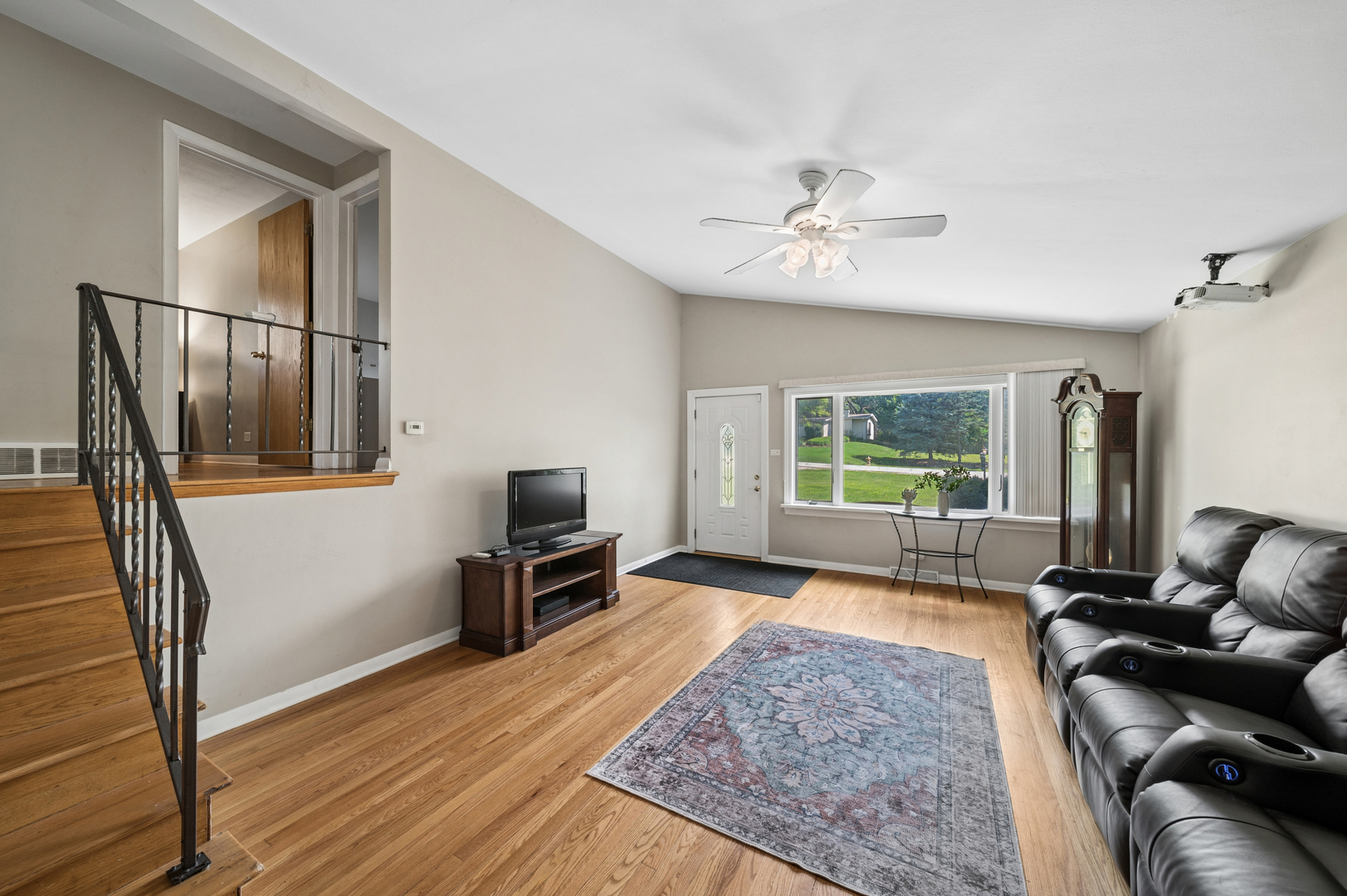 2nd image of 17w320 Scheel Dr, Willowbrook, IL 60527 | MLS# 12718357