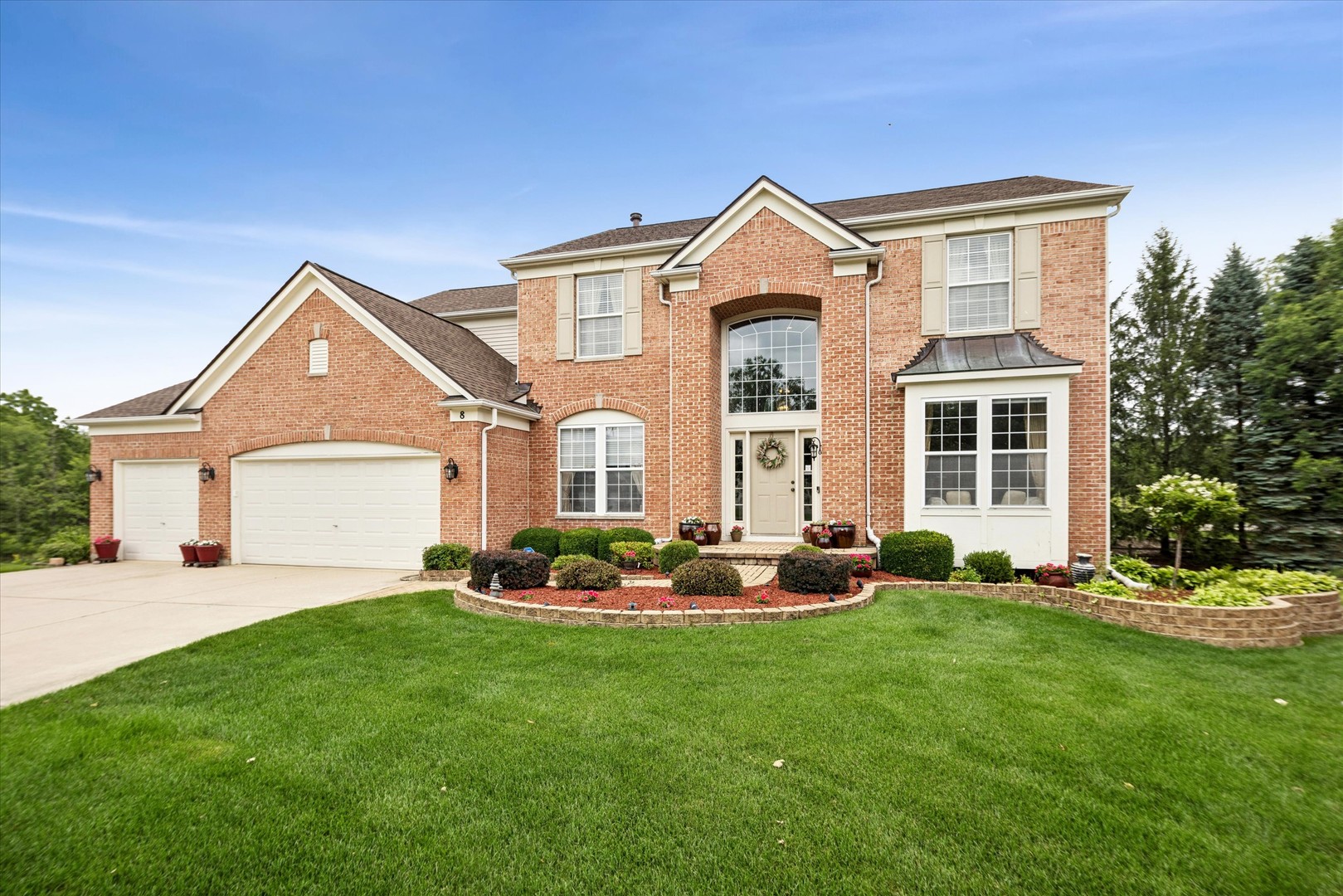 1st image of 8 Orchid Ct, Streamwood, IL 60107 | MLS# 12718420