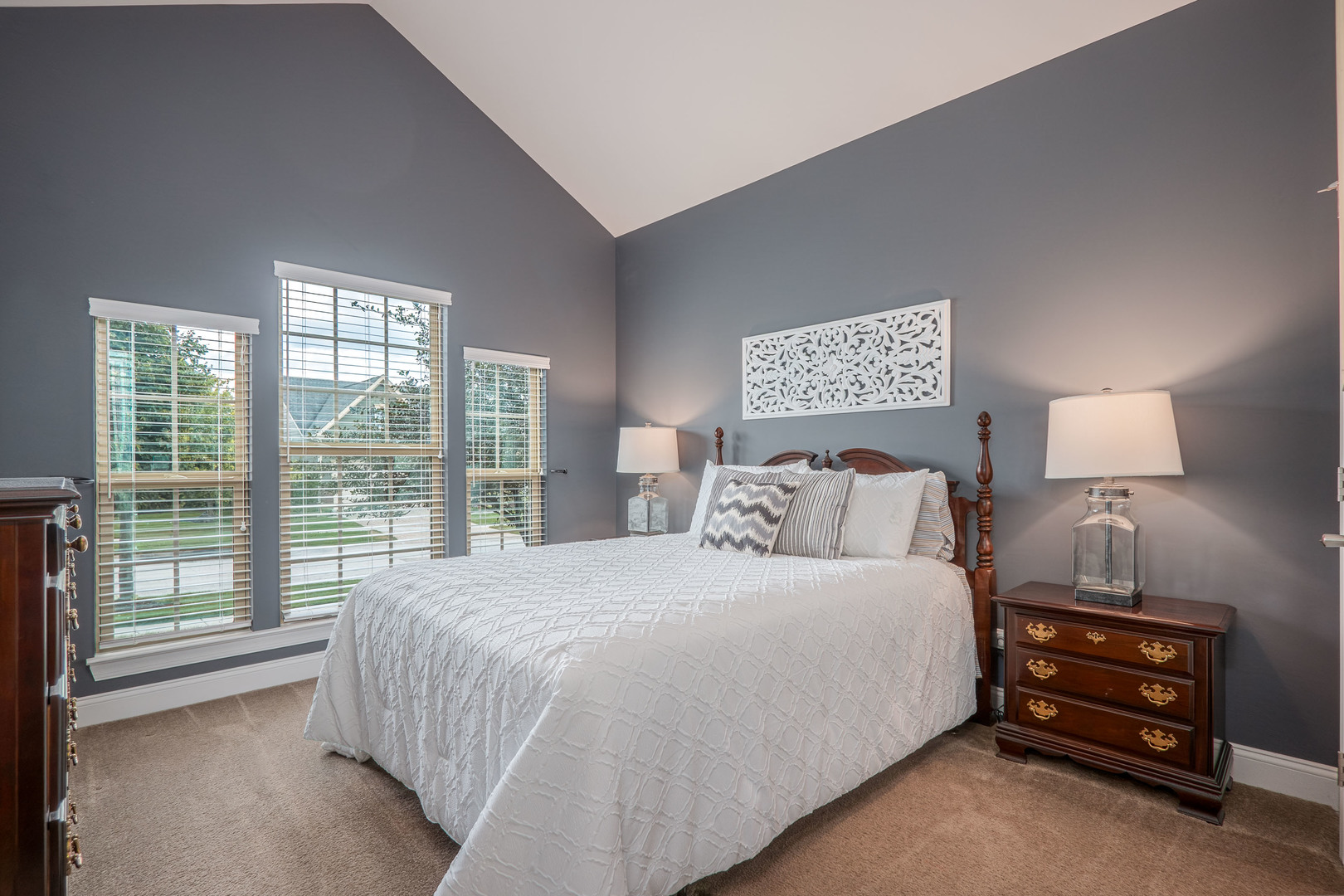 image of 3812 Ridge Pointe Dr, Geneva, IL 60134 | MLS# 12718428