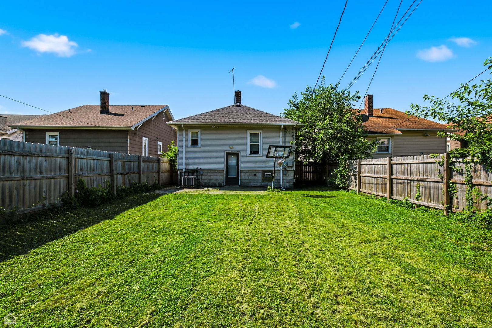 15th image of 322 153rd St, Calumet City, IL 60409 | MLS# 12718568