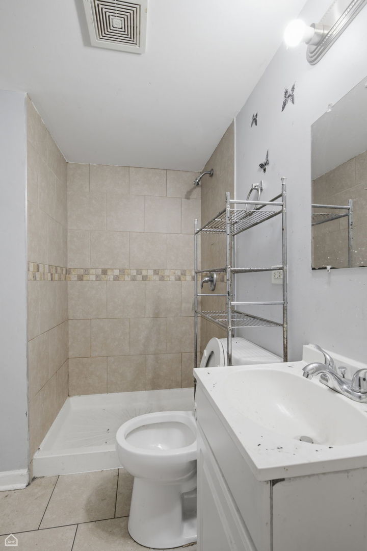 5th image of 3401 Seine Ct, Hazel Crest, IL 60429 | MLS# 12718580