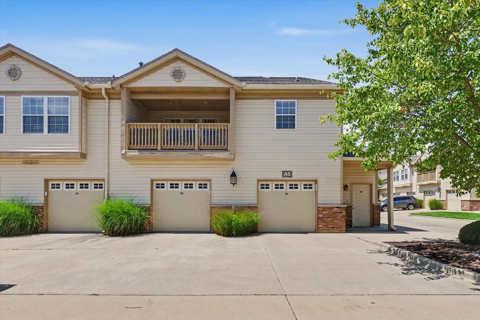 2nd image of 3774 Thornhill Cir #A5, Champaign, IL 61822 | MLS# 12718625