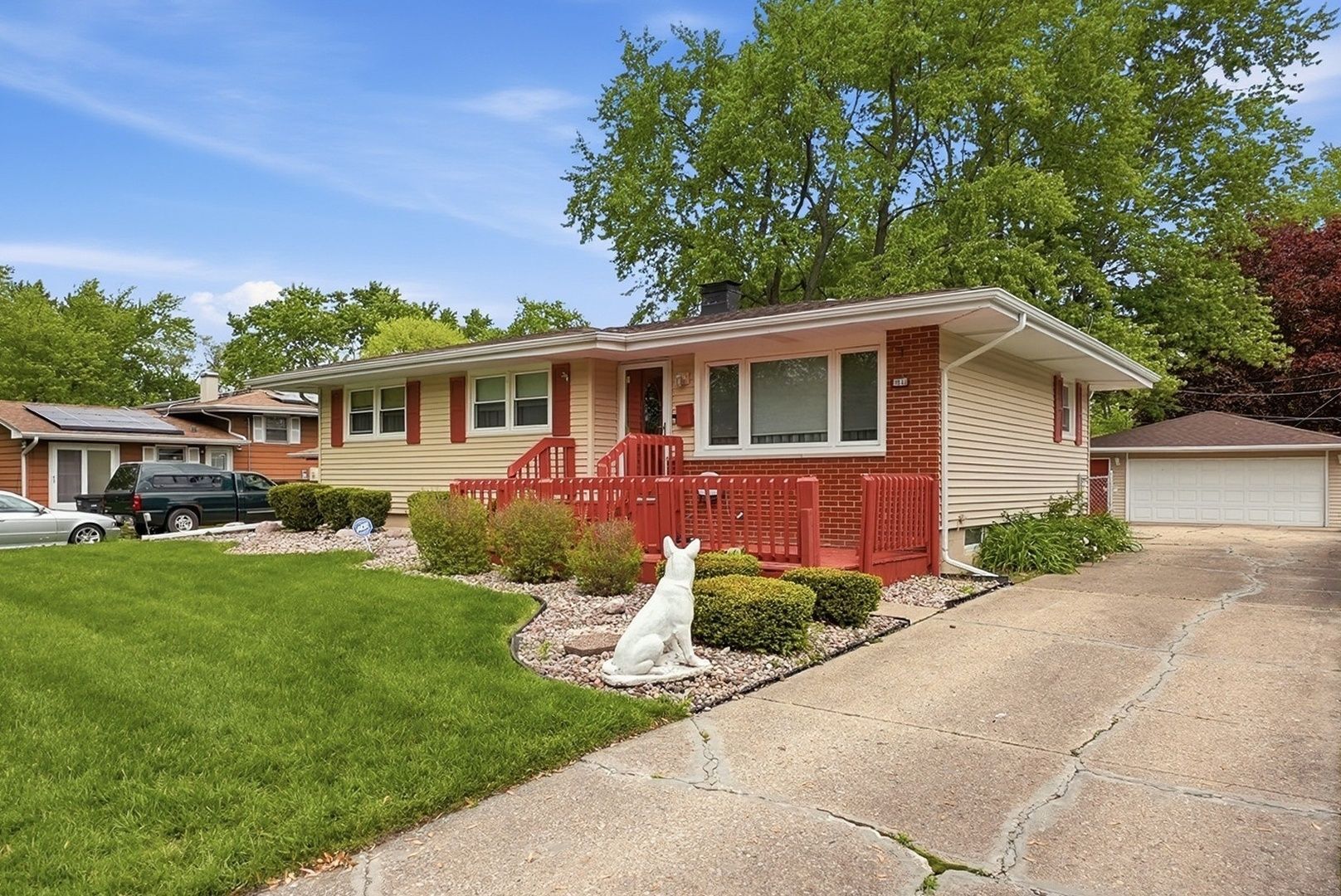 2nd image of 18833 Park Ave, Lansing, IL 60438 | MLS# 12718639