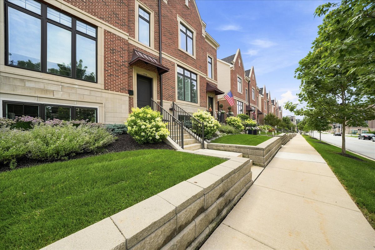 2nd image of 110 Morgan Blvd, Valparaiso, IN 46383 | MLS# 12718649