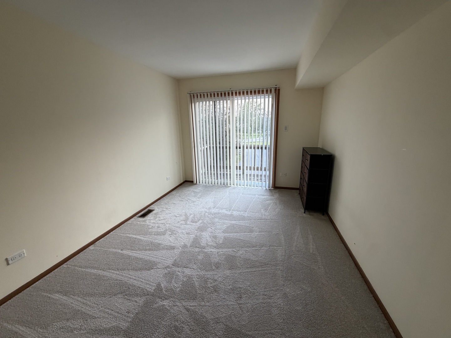2nd image of 19861 S Edinburgh Ln, Frankfort, IL 60423