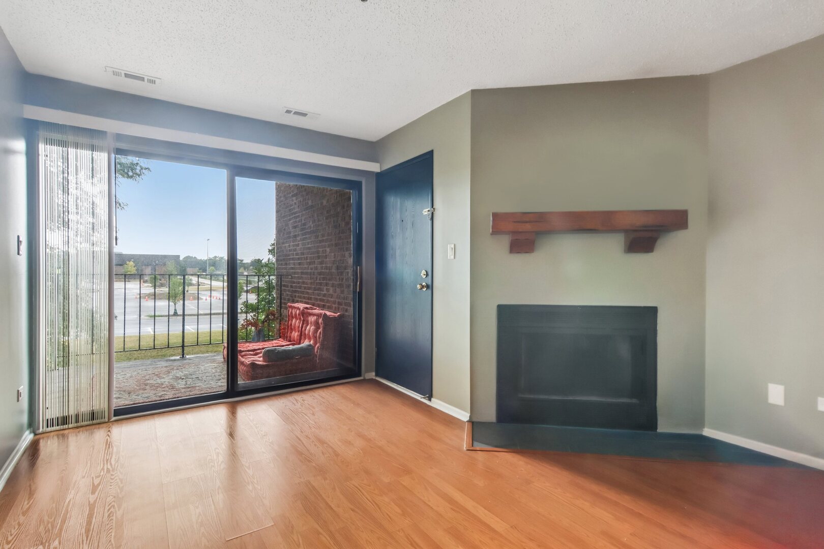 4th image of 720 Weidner Rd #200, Buffalo Grove, IL 60089 | MLS# 12718778