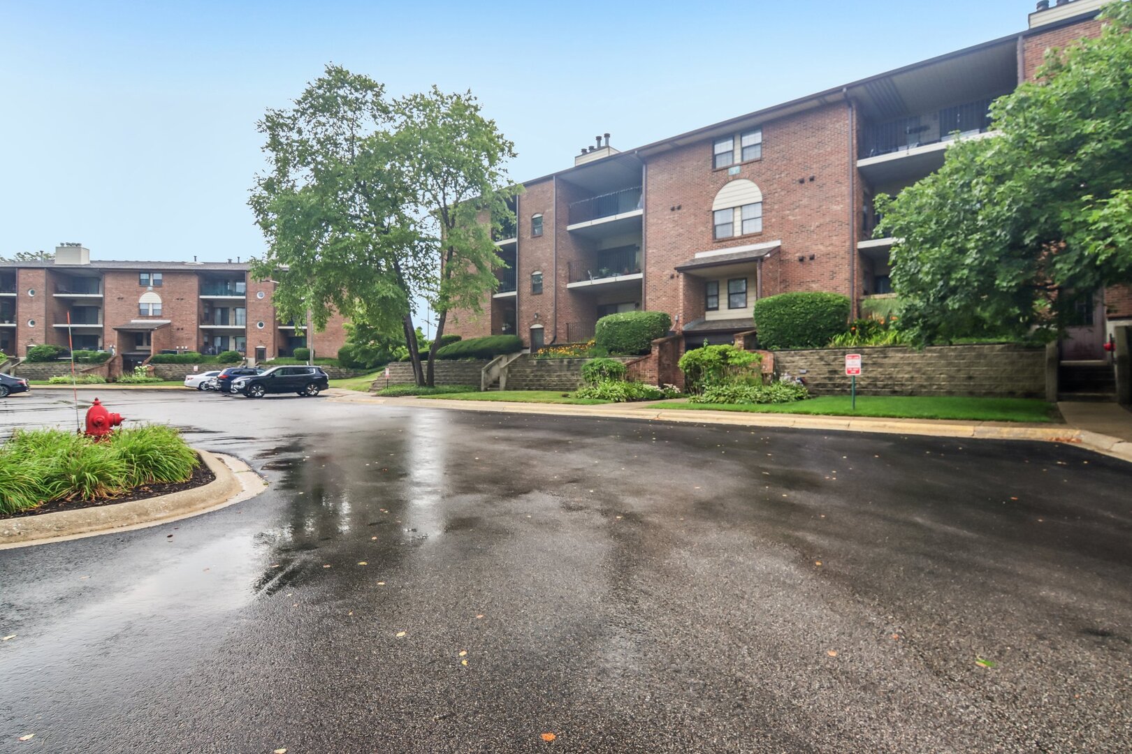 2nd image of 720 Weidner Rd #200, Buffalo Grove, IL 60089 | MLS# 12718778