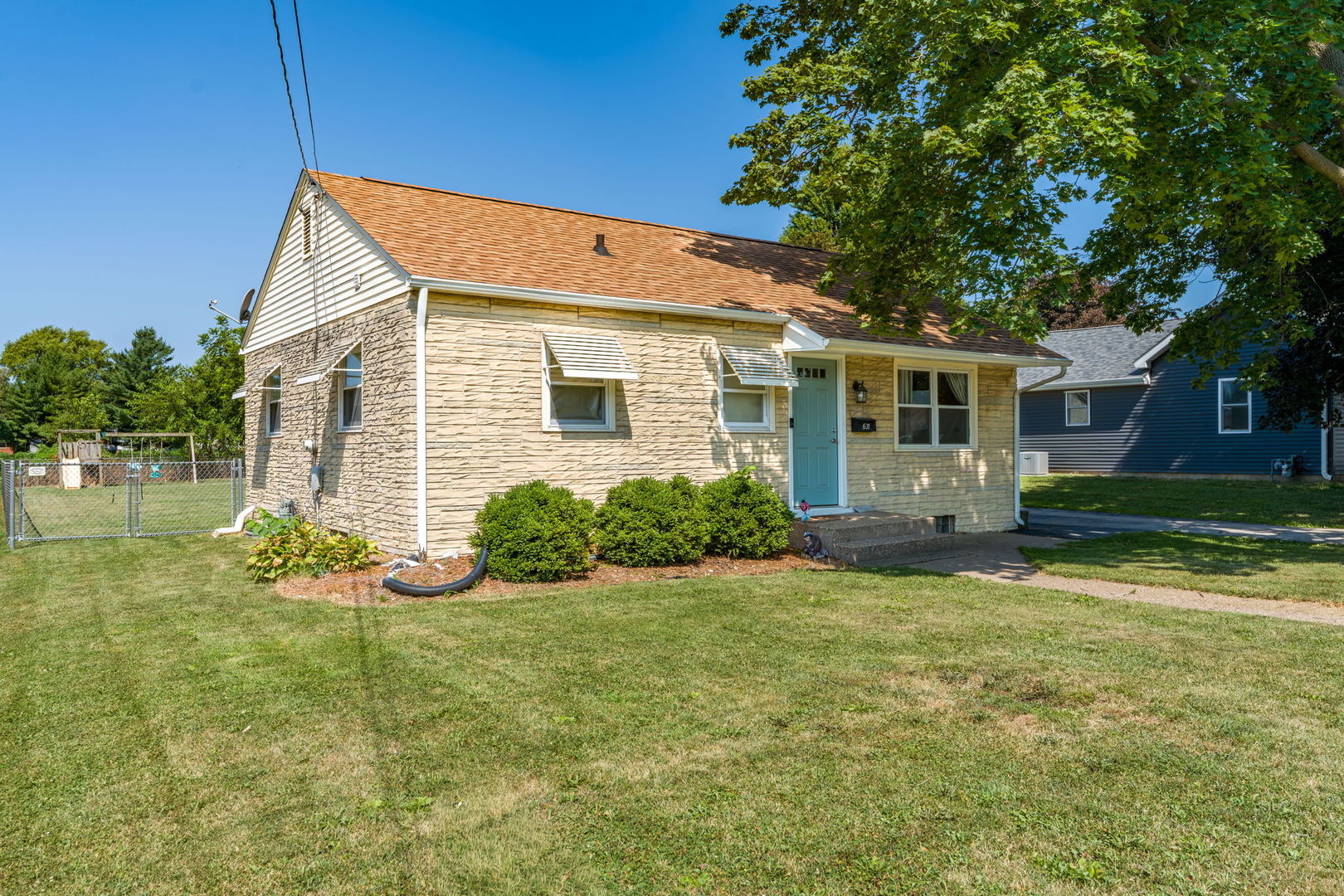 3rd image of 631 N Meadow St, Geneseo, IL 61254 | MLS# 12718789