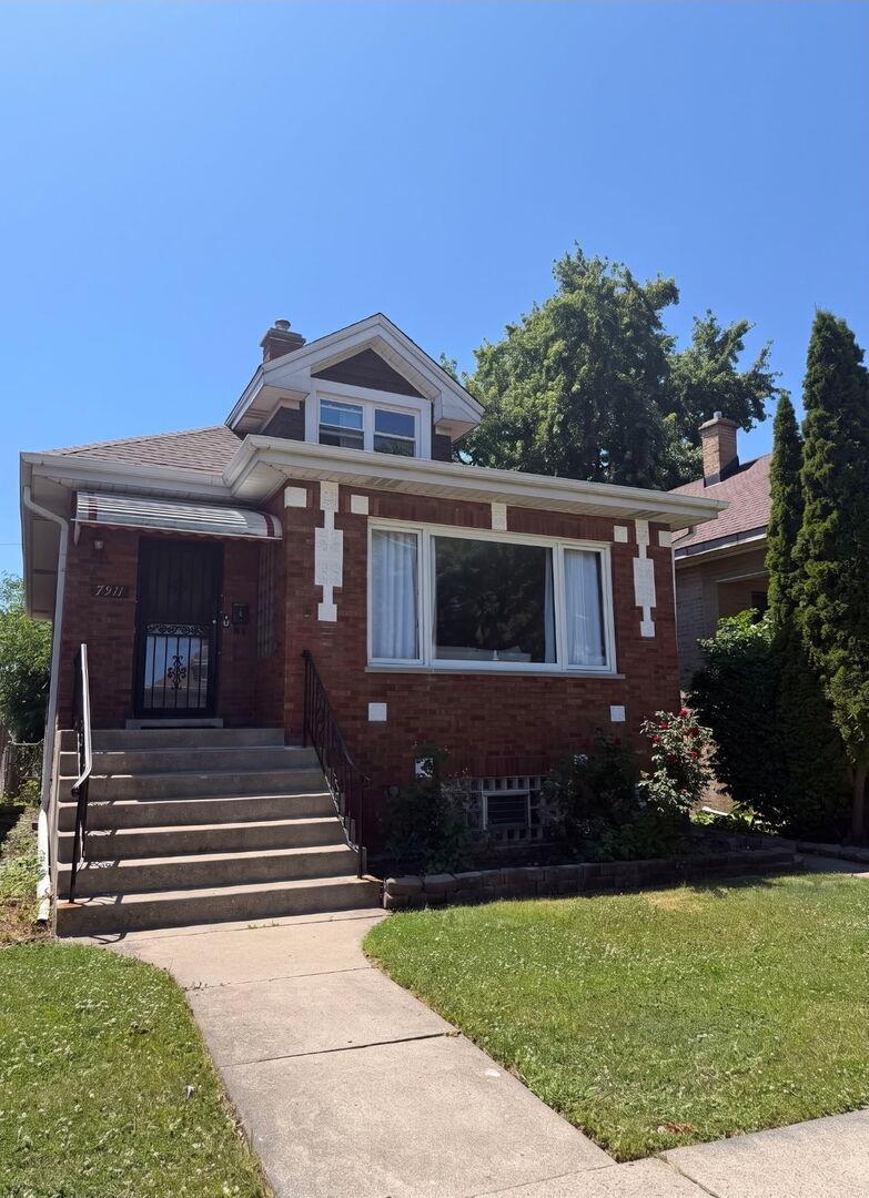 1st image of 7911 W Oakleaf Ave, Elmwood Park, IL 60707 | MLS# 12718852