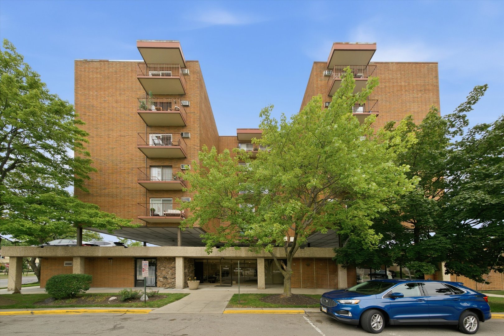3rd image of 7830 W North Ave #710, Elmwood Park, IL 60707 | MLS# 12718853