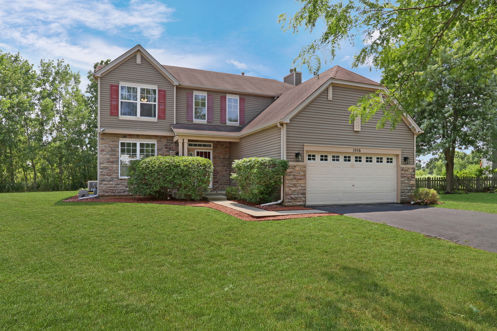 2nd image of 1056 Dana Ct, Antioch, IL 60002 | MLS# 12718898