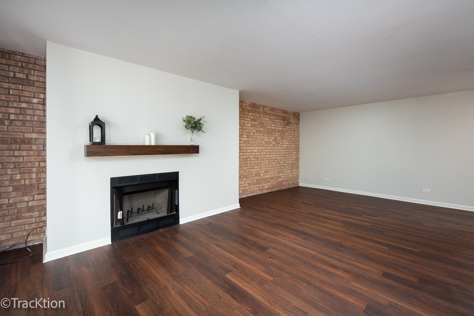 4th image of 5950 Oakwood Dr #1H, Lisle, IL 60532 | MLS# 12719019